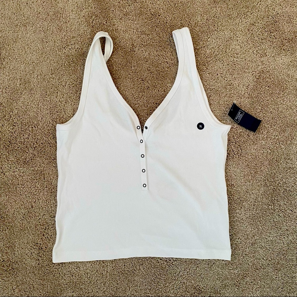 Abercrombie Ribbed Button-Up V-Neck Tank